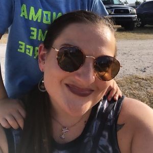 Meet your Posher, Erin